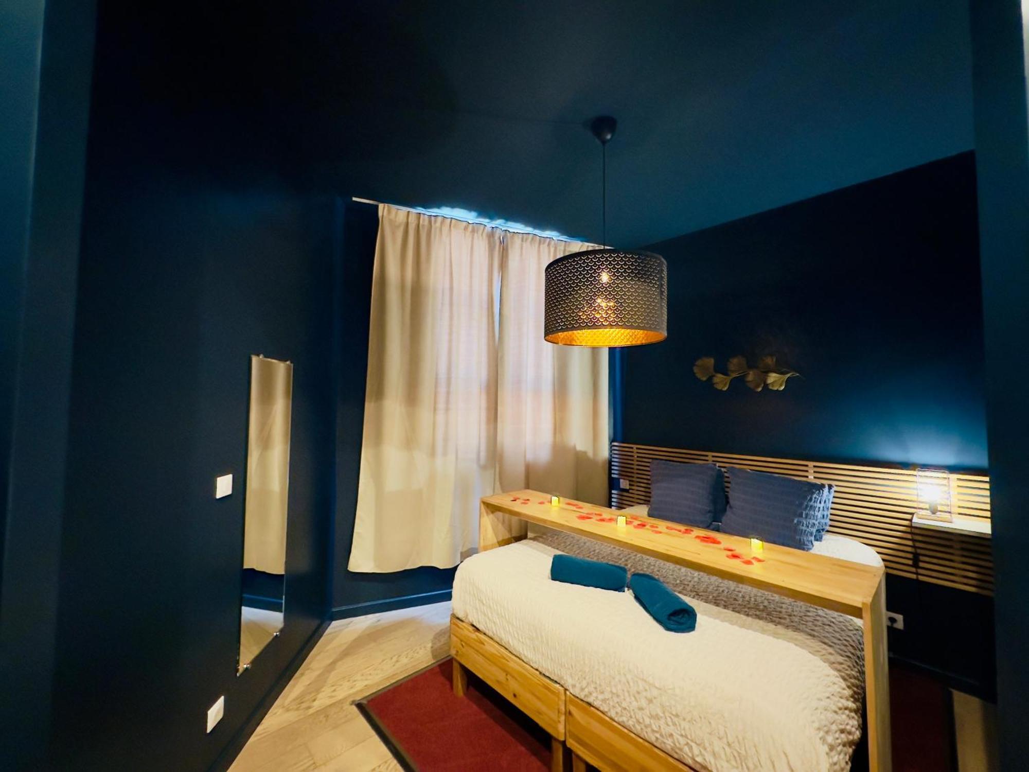 Mieuxqualhotel Jacuzzi Privatif La Parenthese بوردو المظهر الخارجي الصورة